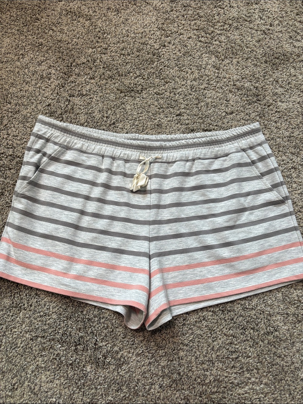 Loft Shorts size large